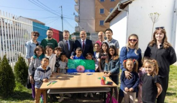 Tomas Szunyog viziton lagjen rome në Mitrovicë
