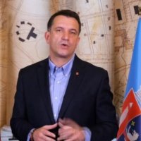 Veliaj del me mesazh të koduar nga burgu