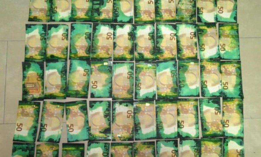 Arrestohen dy persona, mbi 25 mijë euro të konfiskuara