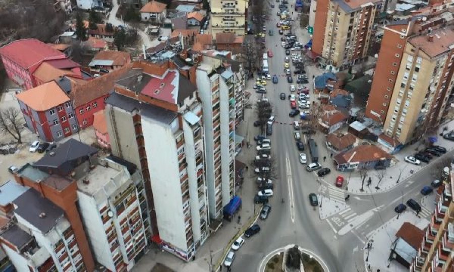 Dëbohen dy shtetasit rusë të ndaluar në veri të Kosovës