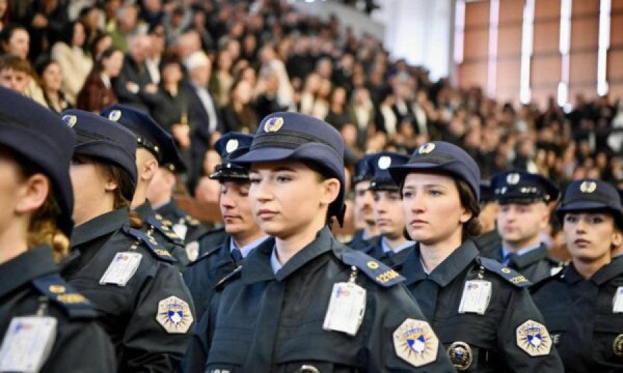 “Edhe 445 gardianë të Republikës sonë”, Osmani publikon foto nga diplomimi i gjeneratës së 59’të të Policisë