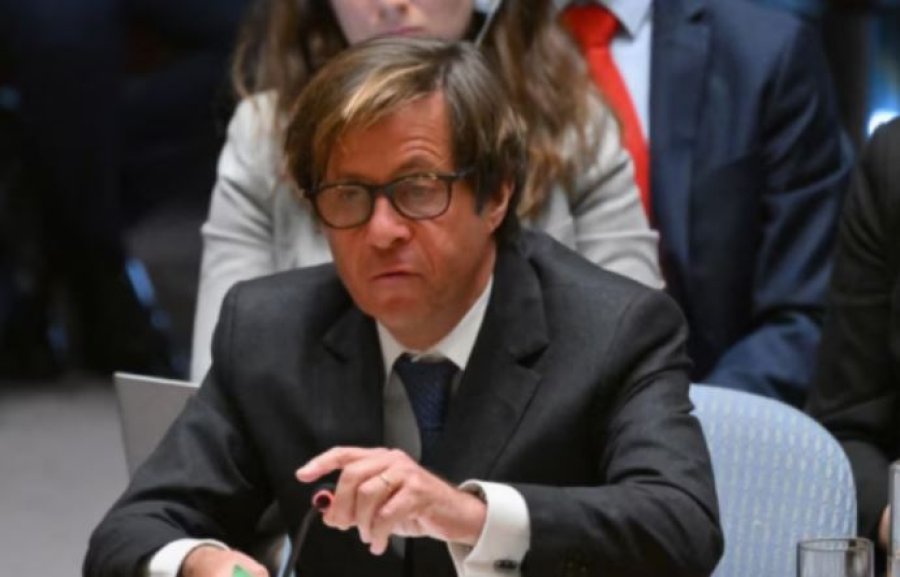 Ambasadori francez del me kërkesë: Të organizohen shpejt zgjedhje në veri të Kosovës