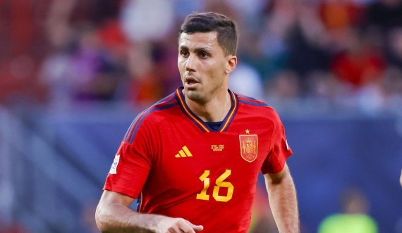 Ylli i madh i Man Cityt bëhet objektivi kryesor i Real Madridit, Perez synon transferimin e tij