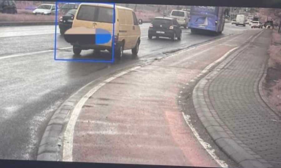 Vozitën automjete pa regjistrim, gjobiten me nga 200 euro disa shoferë 