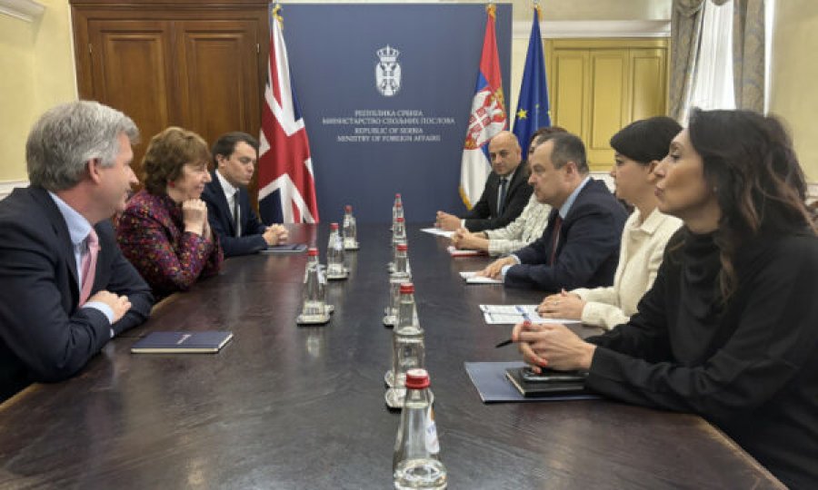 Ashton takohet me Daçiqin, flasin për dialogun Kosovë-Serbi