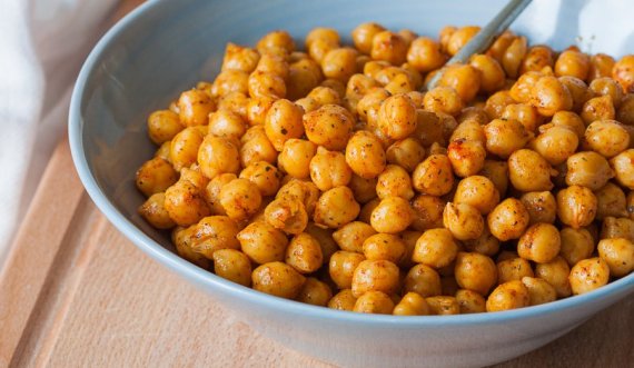 Leblebia është një burim i shkëlqyer i proteinave