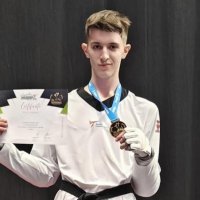 Mal Sahiti fiton medaljen e artë në Taekwondo President Cup