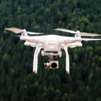 Një gardian i burgut ka vërejtur një dron duke fluturuar mbi burg