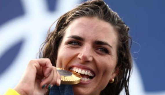 A e dini pse olimpistët kafshojnë medaljet e arta?