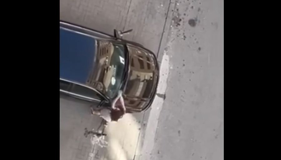 Zbardhen detaje: Si arriti një grua kosovare t'i thej veturat me çekan