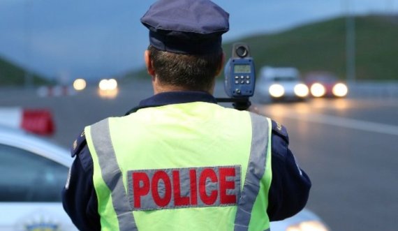Ja sa tiketa trafiku shqiptoi policia në 24 orët e fundit