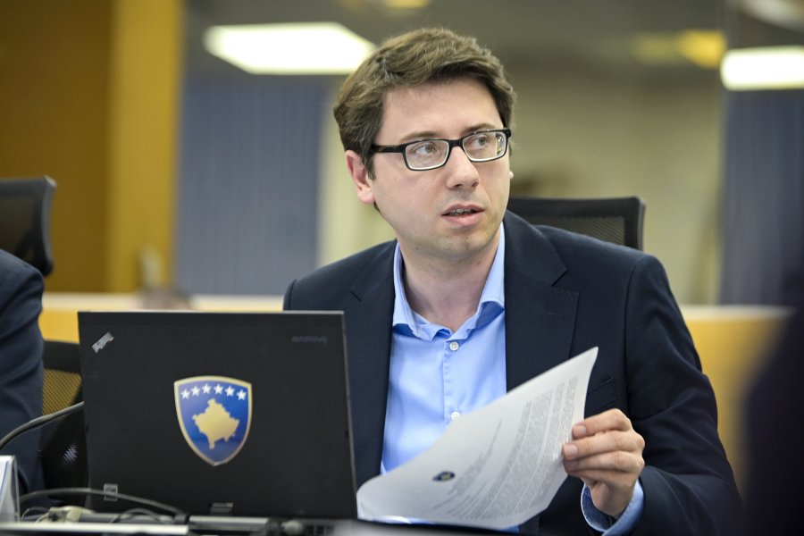 Murati: E domosdoshme që partitë opozitare të heqin dorë nga bllokada