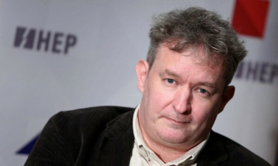 Gazetari i FAZ e quan të drejtë vendimin e Kosovës për dinarin, thotë se publiciteti iu bë tmerrësisht keq