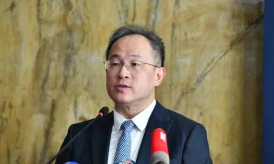 Ambasadori kinez në Serbi përzihet në çështjen e Kosovës: Ne i kuptojmë shqetësimet legjitime të palës serbe
