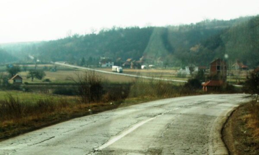 ​Serbët e zhvendosur nga Kosova paralajmërojnë bllokimin e rrugëve në drejtim të Kurshumlisë