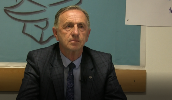 Azemi: I kemi çuar duart nga institucionet, s’e bëjnë as punën më të vogël