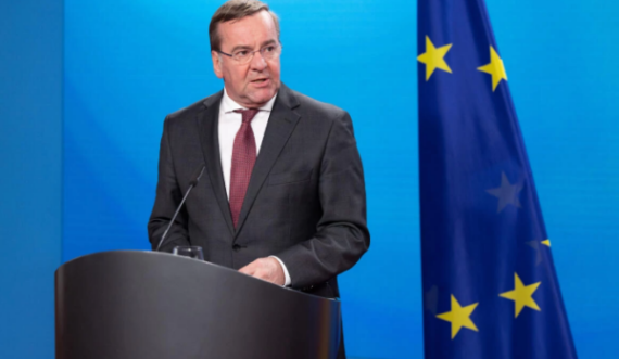 Ministri gjerman i Mbrojtjes: Erdha në Ballkan sepse jam i shqetësuar me situatën në Kosovë e Bosnjë