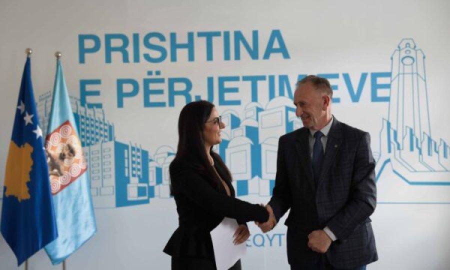 Pasi hynë në grevë punëtorëve teknikë të shkollave në Prishtinë iu rriten pagat
