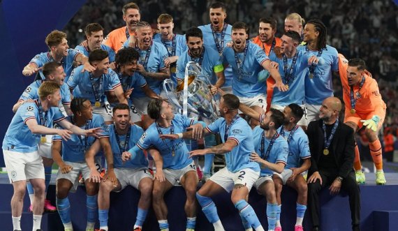 Manchester City e përzë nga festa e titullit njërin nga lojtarët