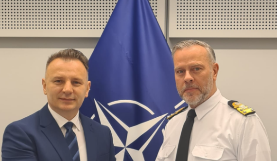 Zemaj takohet me Admiralin Rob Bauer: Kosova është mirënjohëse për kontributin e jashtëzakonshëm të NATO-s dhe KFOR-it 