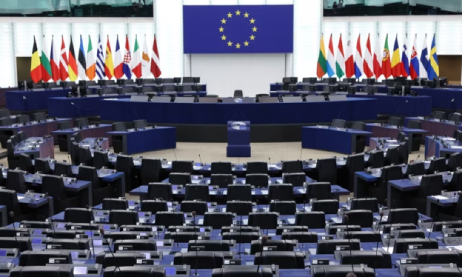 PE me goditje serioze masave të padrejta të BE-së kundër Kosovës