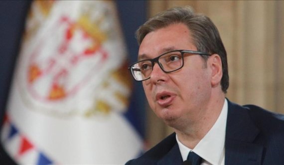 Vuçiq përhap panik: Serbisë i presin “kohë fatale”