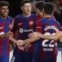 Barcelona vendos rreth të ardhmes së yllit të skuadrës