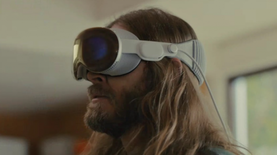 Linja ajrore planifikon t’i pajisë pasagjerët me pajisjet e Apple, Vision Pro gjatë udhëtimit