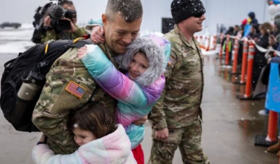 Pas 10 muajsh shërbim në Kosovë ushtarët amerikanë kthehen në shtëpi