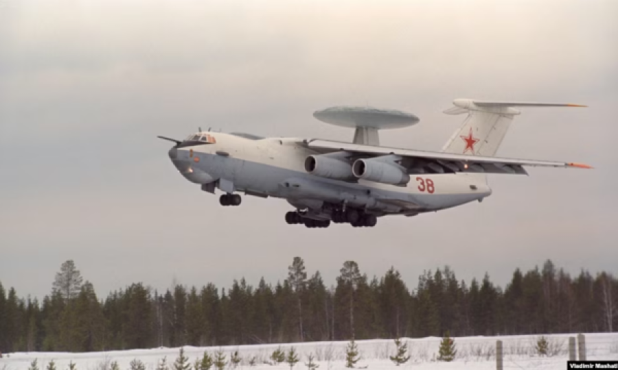 Ukraina  ka shkatërruar një avion vëzhgues të Rusisë