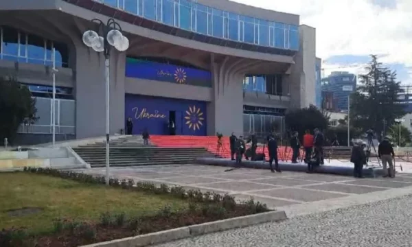 Zelensky në Tiranë, këta janë liderët që do marrin pjesë në samit