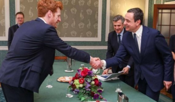 Kurti takohet me liderin opozitar të Irlandës së Veriut - Matthew O’Toole