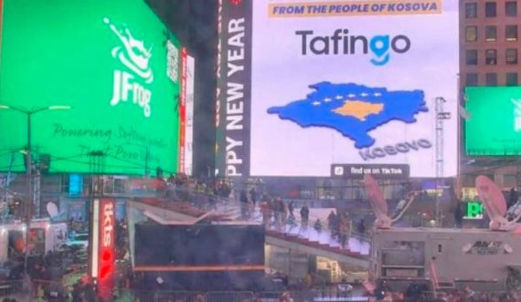 Harta dhe flamuri i Republikës së Kosovës shfaqet në sheshin 'Time Square' në New York