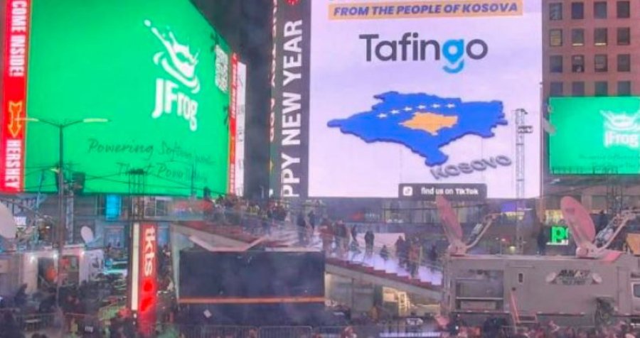 Harta dhe flamuri i Republikës së Kosovës shfaqet në sheshin 'Time Square' në New York