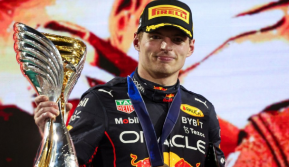 Max Verstappen, kampion i trefishtë botëror në Formula 1