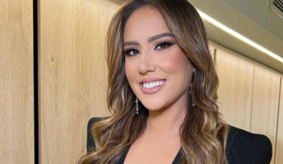 Arbana Osmani e surprizon për ditëlindje këtë person, i shkon në shtëpi në mesnatë 