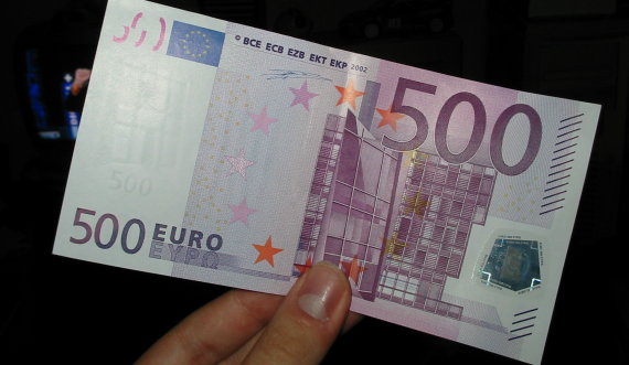 Skenderaj: Policia konfiskon mbi 500 euro false