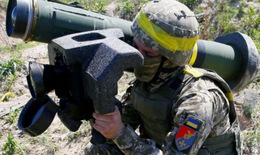 Media e njohur: SHBA nga frika e skenarit ukrainas i shiti Kosovës sistemet që ndaluan tanket ruse përballë Kievit