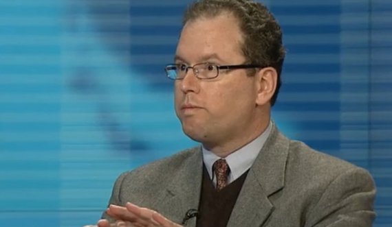 Bassuener: Raketat `Javelin` sinjal i ndryshimit të raporteve me Serbinë