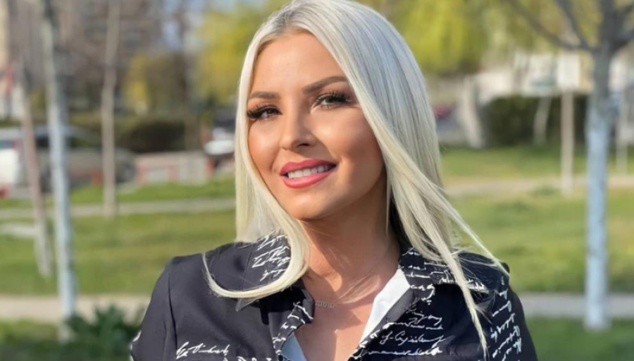 Mihrije Braha e zonja edhe në kuzhinë, tregon flinë që ka përgaditur