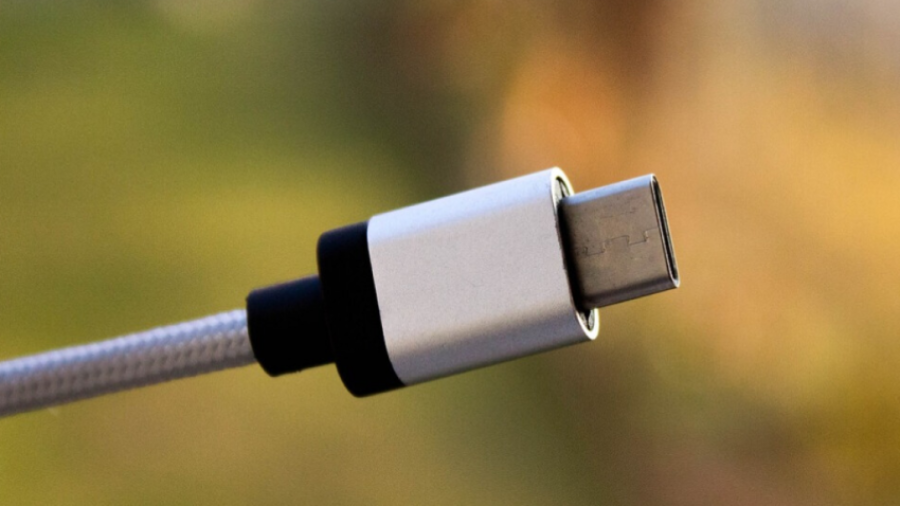 Microsoft 11 vjen me mbështetje për USB4 Gen 4 80 Gbps