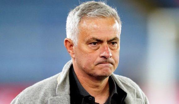 Pas shkarkimit nga Roma Mourinho arrin marrëveshje me klubin e ri 