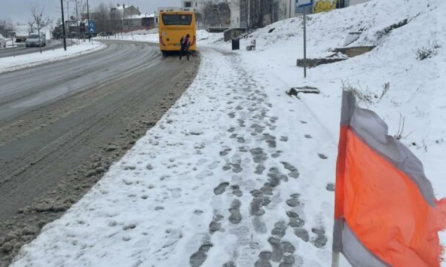 Reshjet e borës në Prishtinë, Rama: Po kujdesemi që qarkullimi të mos jetë i vështirësuar