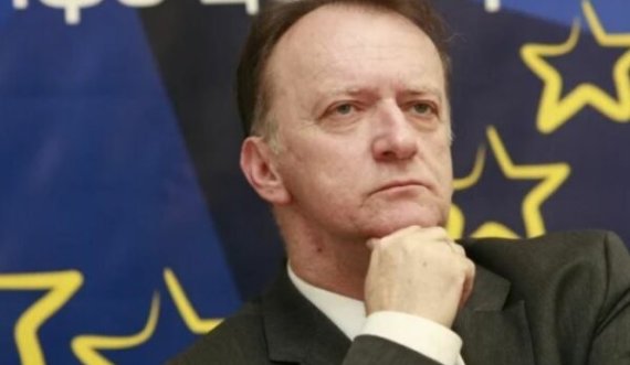 Politikani serb: Vuçiq po i ndryshon narrativat për Evropën, kemi skizofreni të vazhdueshme në mesazhet e qeverisë