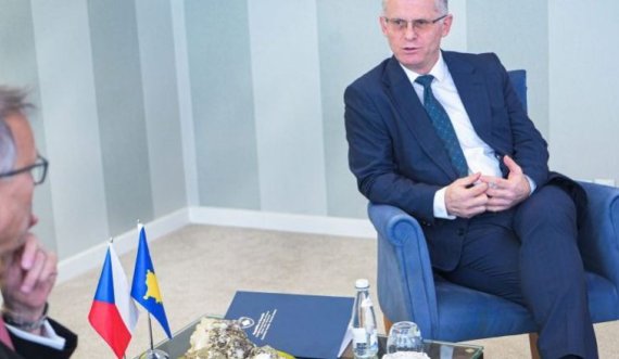 Bislimi bisedon me ministrin çek rreth planit për integrimin evropian të Kosovës