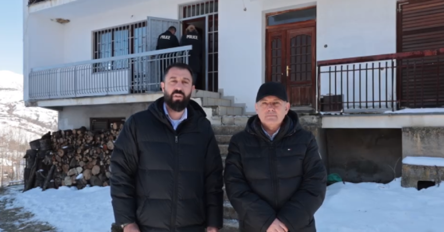 Sveçla e Krasniqi në Dragash: Mbyllëm 4 komuna paralele që kanë operuar ilegalisht 