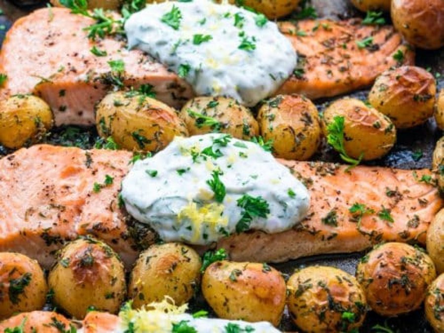 Receta e Pepës: Tavë me salmon dhe patate