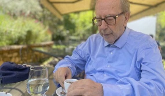Ismail Kadare ndërroi jetë sot në spital, Shtëpia Botuese “Onufri” tregon detaje