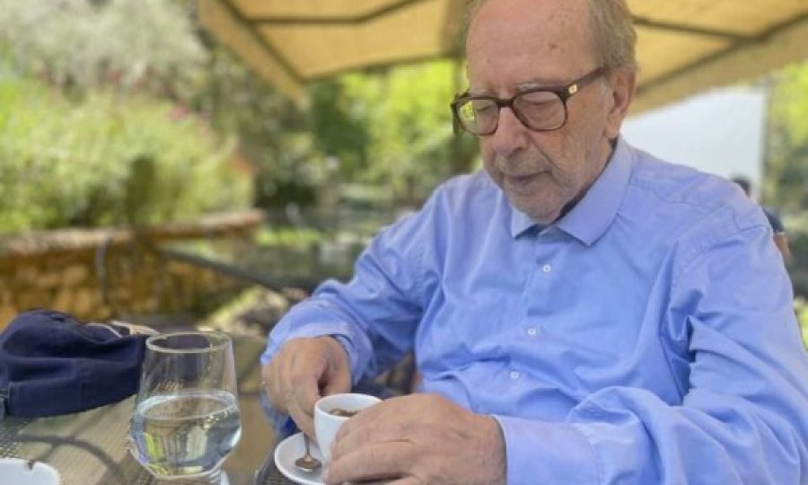Ismail Kadare ndërroi jetë sot në spital, Shtëpia Botuese “Onufri” tregon detaje