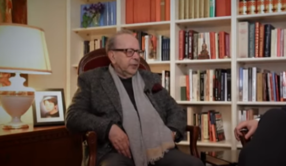 “Kosova duket se ecën mirë, po shkon aty ku duhet”, dalin pjesë të një interviste të patransmetuar të Kadaresë